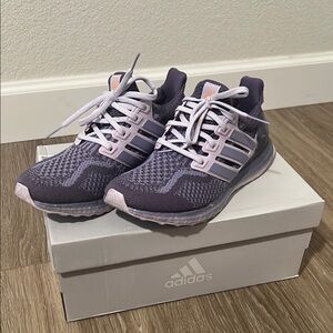 Adidas Ultraboost running shoes women's sz 6.5